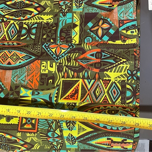 Jeff Granito Tikiland Jungle Juju  Men’s XL Skulls Masks Tiki Hawaiian Button Up - Picture 16 of 16